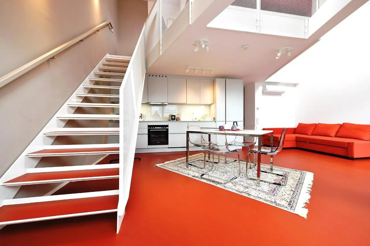 Julius 22 - Duplex Apartment 5 Mins To City Center Vienna 0*,